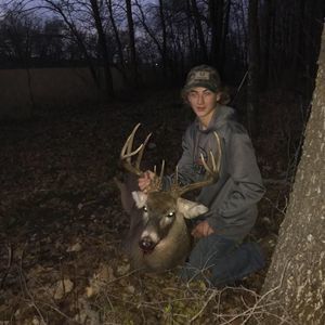 Meet your Posher, Ethan